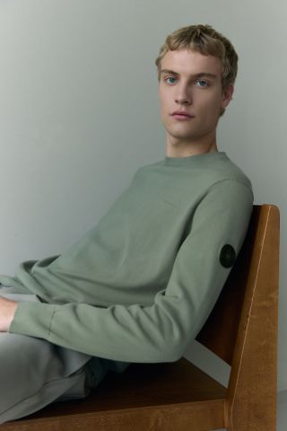 KNITWEAR ROUND NECK