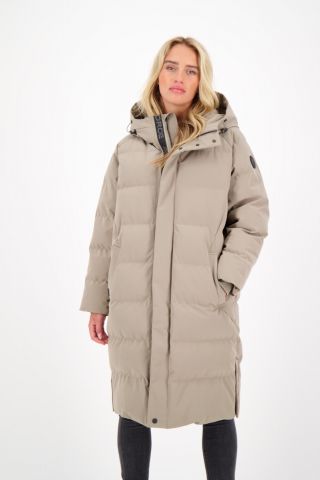 JANET PARKA